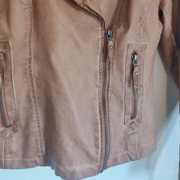 Max Studio faux leather jacket - Picture 2 of 7